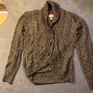 Ladies gray thick button up sweater